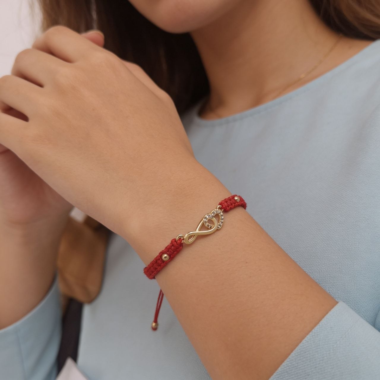 Pulsera Infinito de Amor y Protección en Oro Laminado
