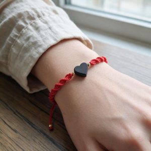 Pulsera Tejida Corazón de Azabache